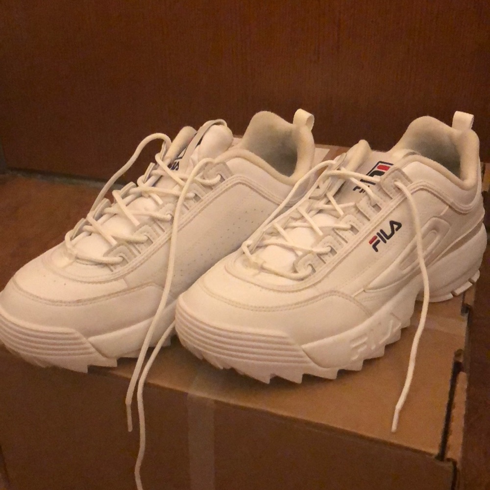 Women’s Fila Distruptor IIs